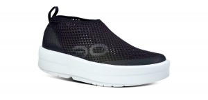 White / Black Oofos OOmega Chukka Shoe | 48QFUEMYN