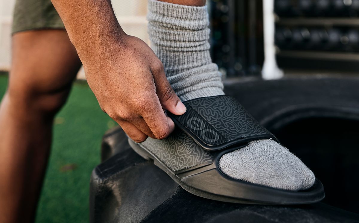 Black Oofos OOahh Sport Flex Sandal | 68YMBTJLS