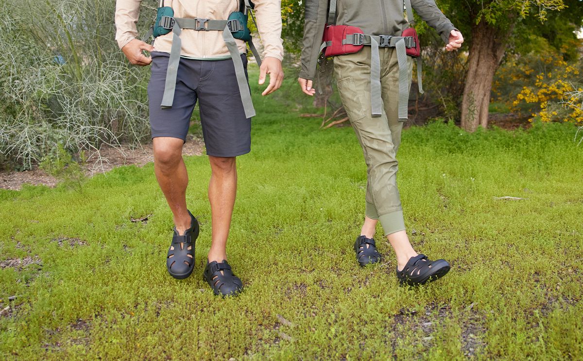 Black Oofos OOcandoo Sandal | 42CQIGTZK