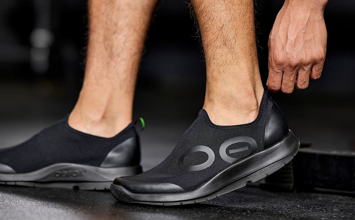 Black Oofos OOmg Sport Low Shoe | 76MXZFPTB
