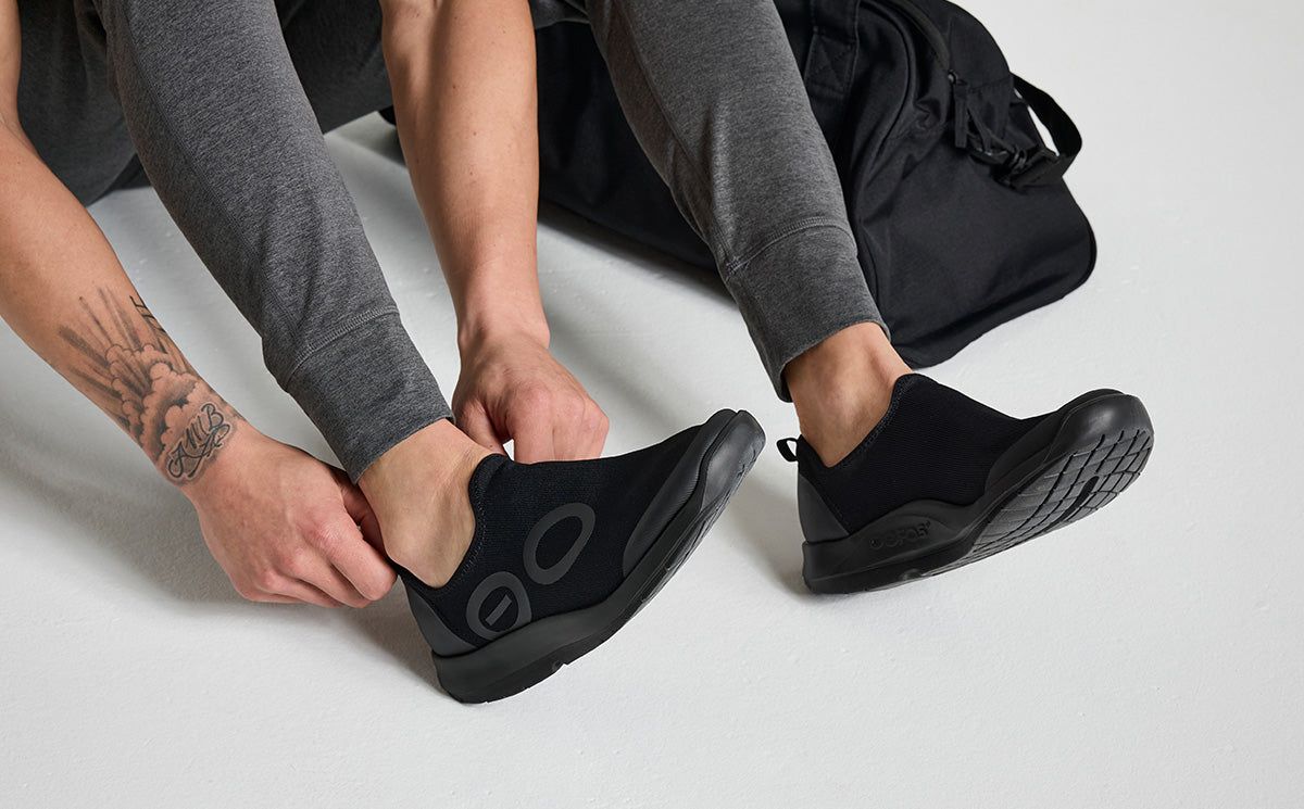 Black Oofos OOmg Sport Low Shoe | 76MXZFPTB