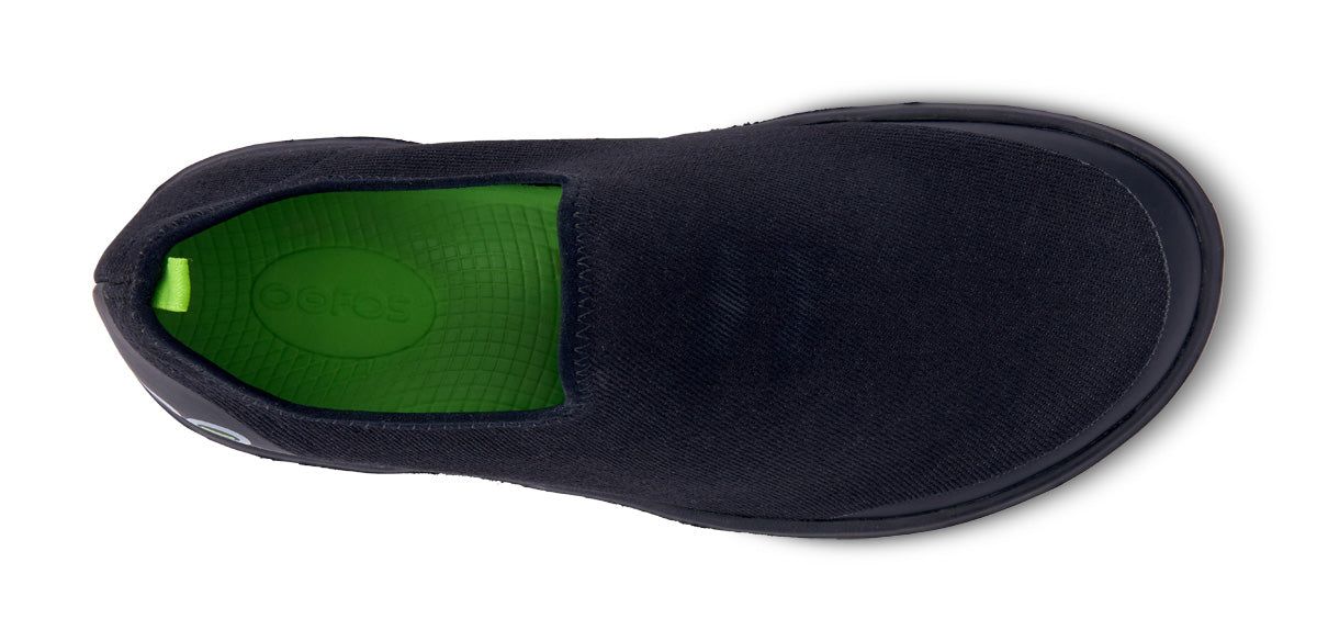Black Oofos OOmg eeZee Low Shoe | 58UDPOKVZ