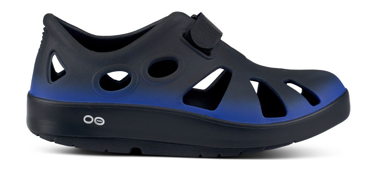 Black Royal Oofos OOcandoo Sandal | 36LKWRYOE