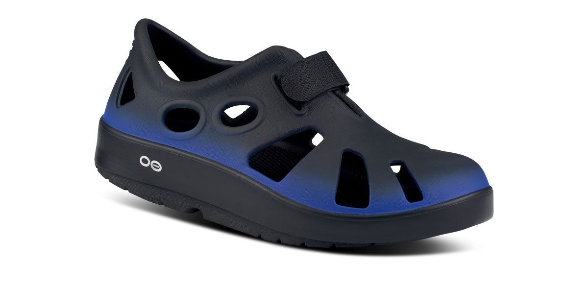 Black Royal Oofos OOcandoo Sandal | 36LKWRYOE