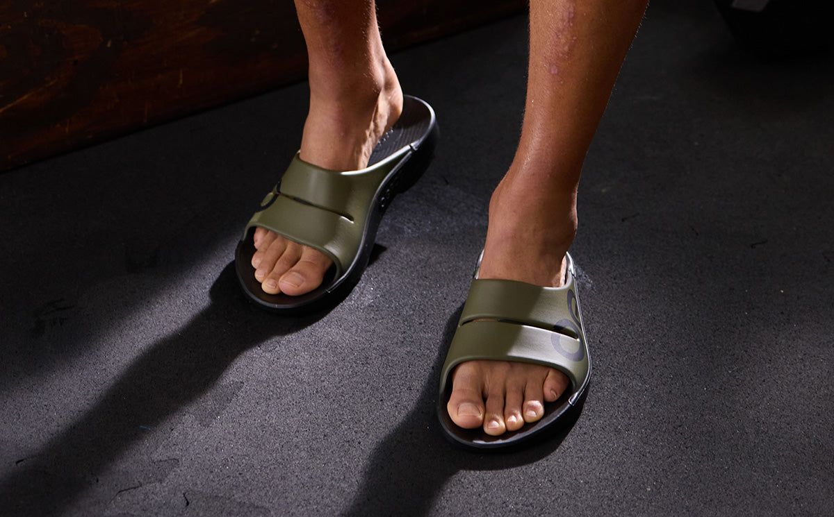 Green Oofos OOahh Sport Slide Sandal | 50SLZYFGM