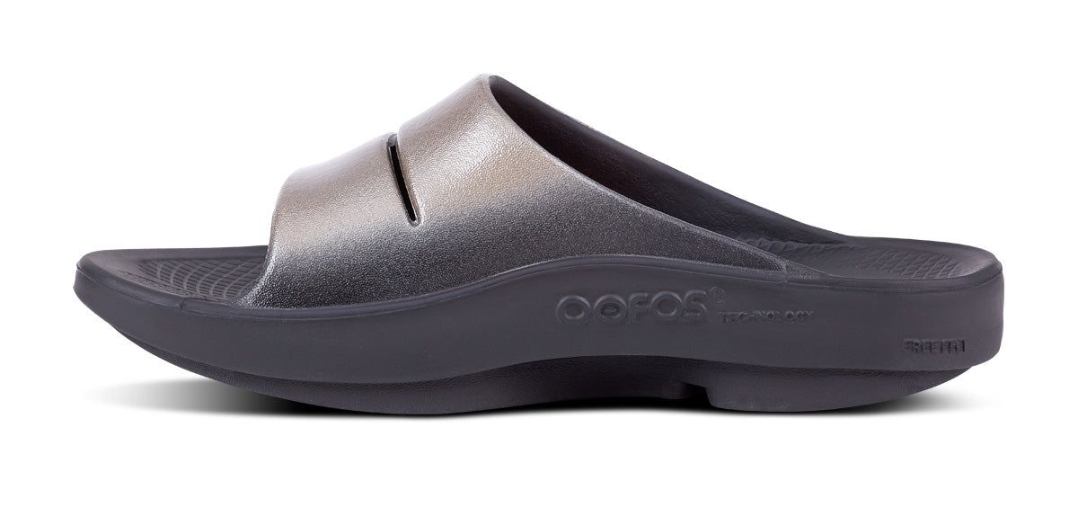 Latte Oofos OOahh Luxe Slide Sandal | 48KDAIBHE