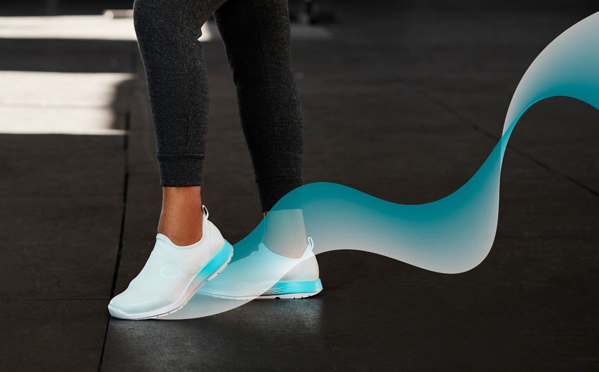 Light Turquoise Oofos OOmg Sport Low Shoe | 97MVROYWF