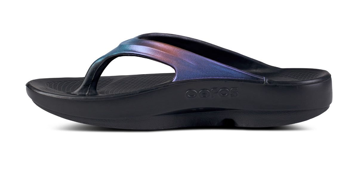 Midnight Spectre Oofos OOlala Luxe Sandal | 04TUXIBPV