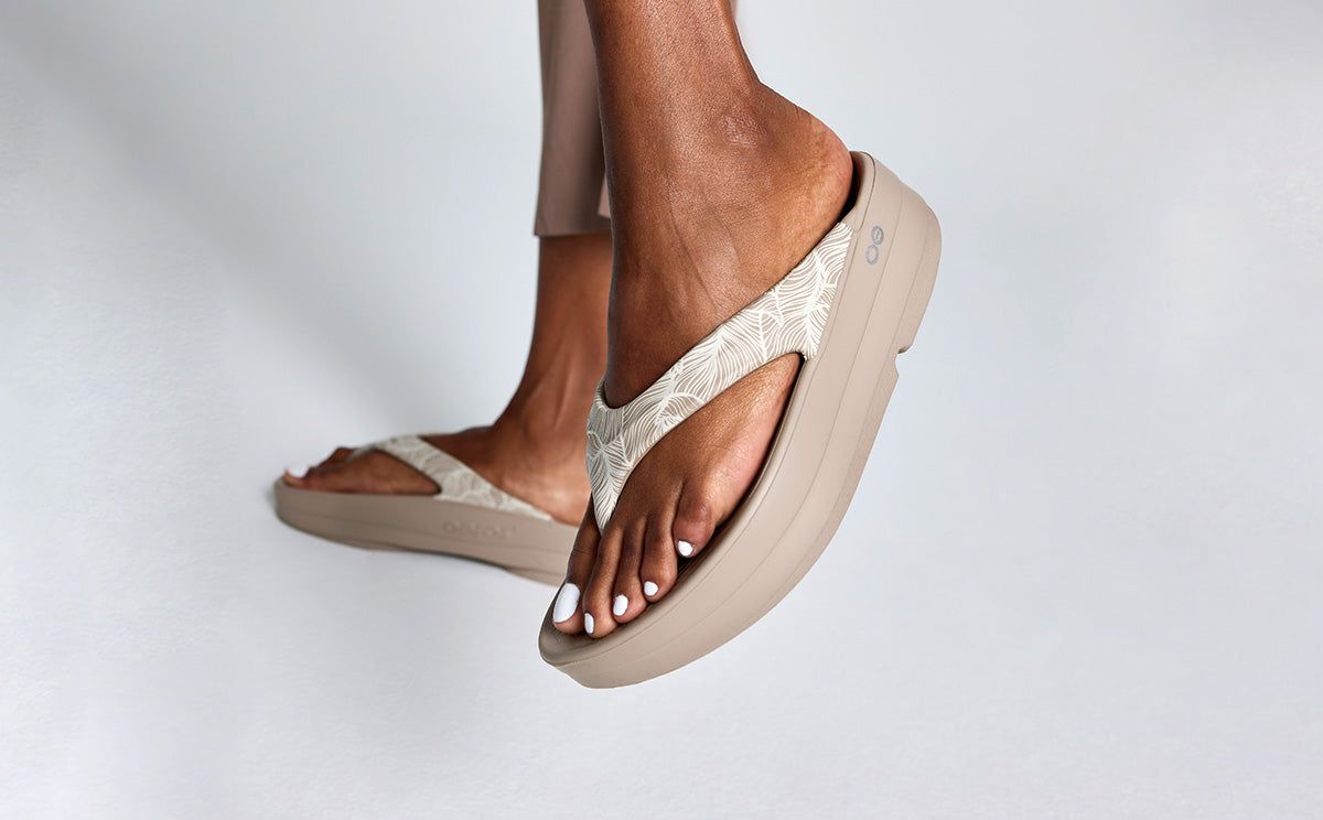 Nomad Athena Oofos OOmega OOlala Limited Sandal | 14NRVLHPQ
