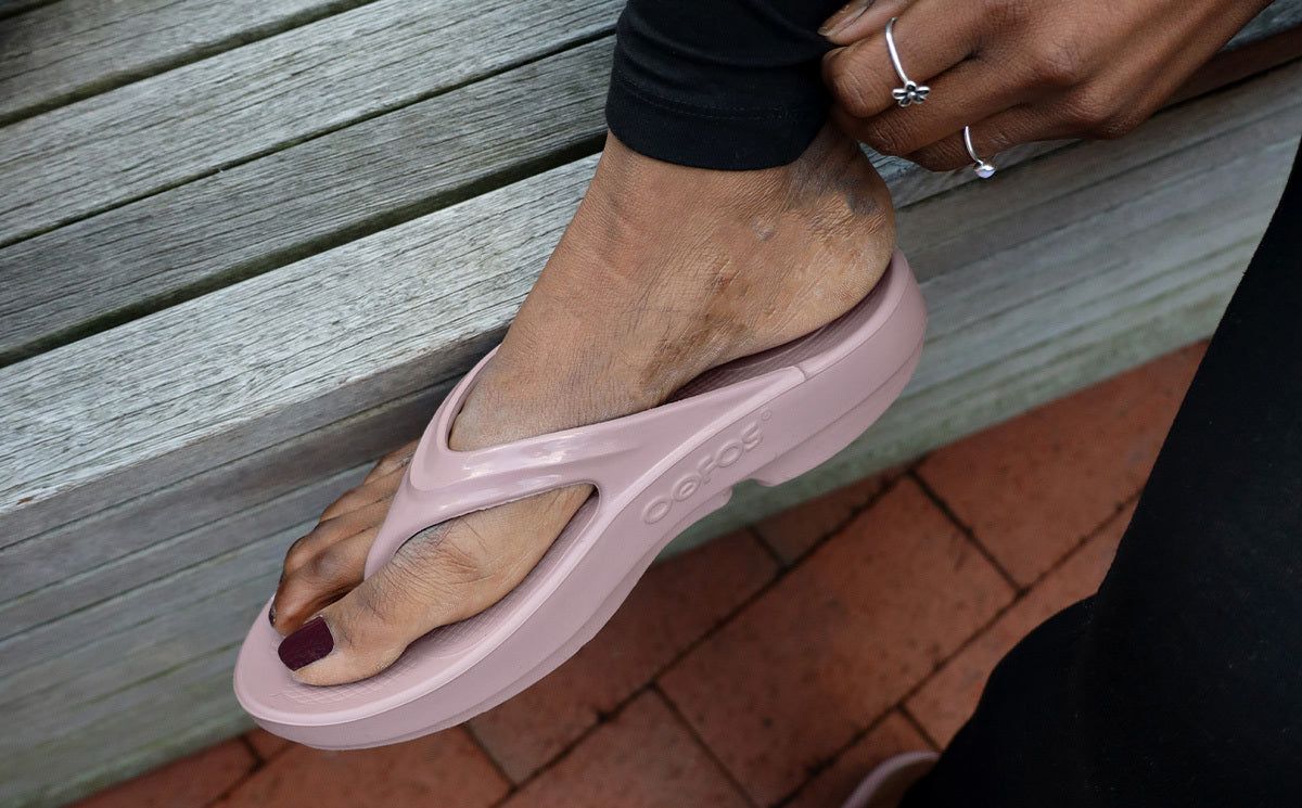 Stardust Oofos OOlala Sandal | 32HQUNDOP