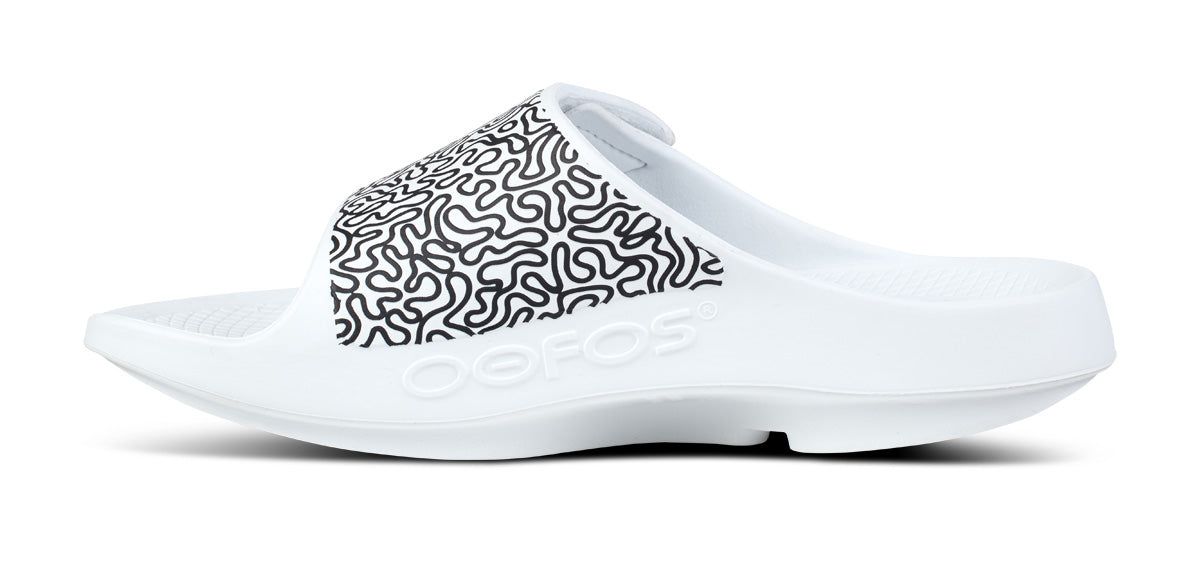 White Oofos OOahh Sport Flex Sandal | 87INOEWVC
