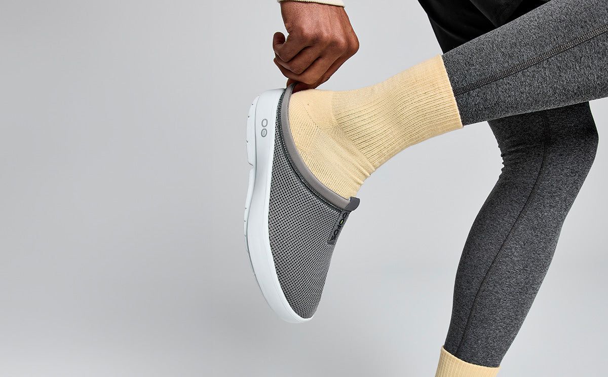 White Oofos OOcoozie Sport Mule | 04QVTGRJZ