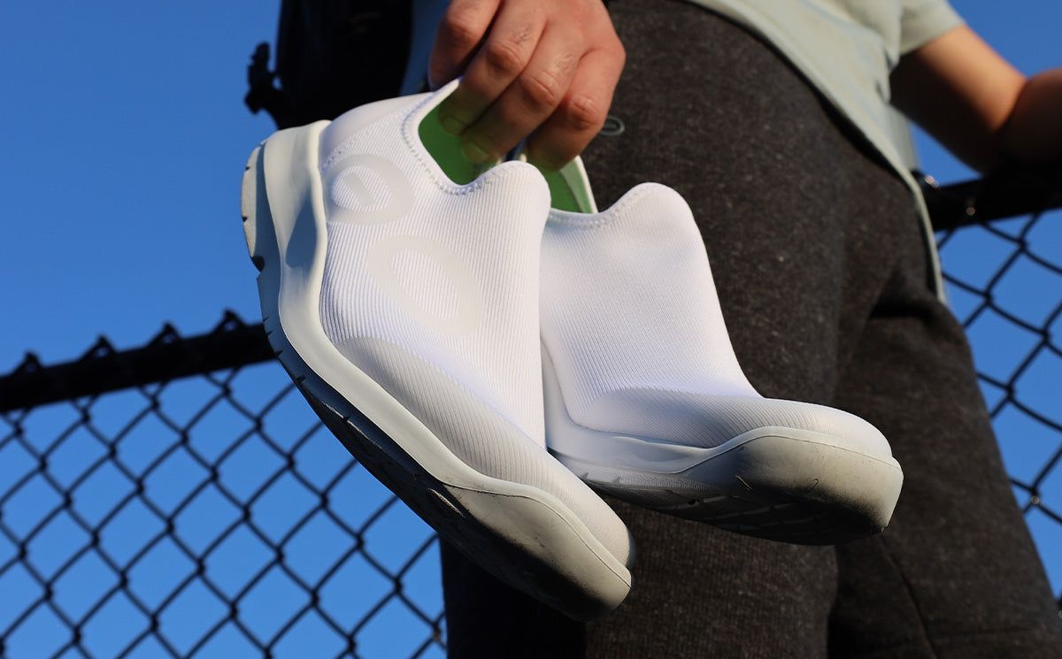 White Oofos OOmg Sport Low Shoe | 70GOVRENL