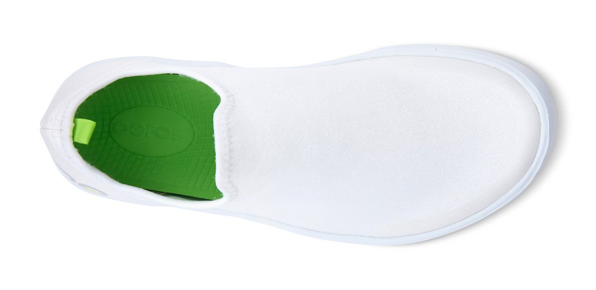 White Oofos OOmg eeZee Low Shoe | 68BFHPVCK