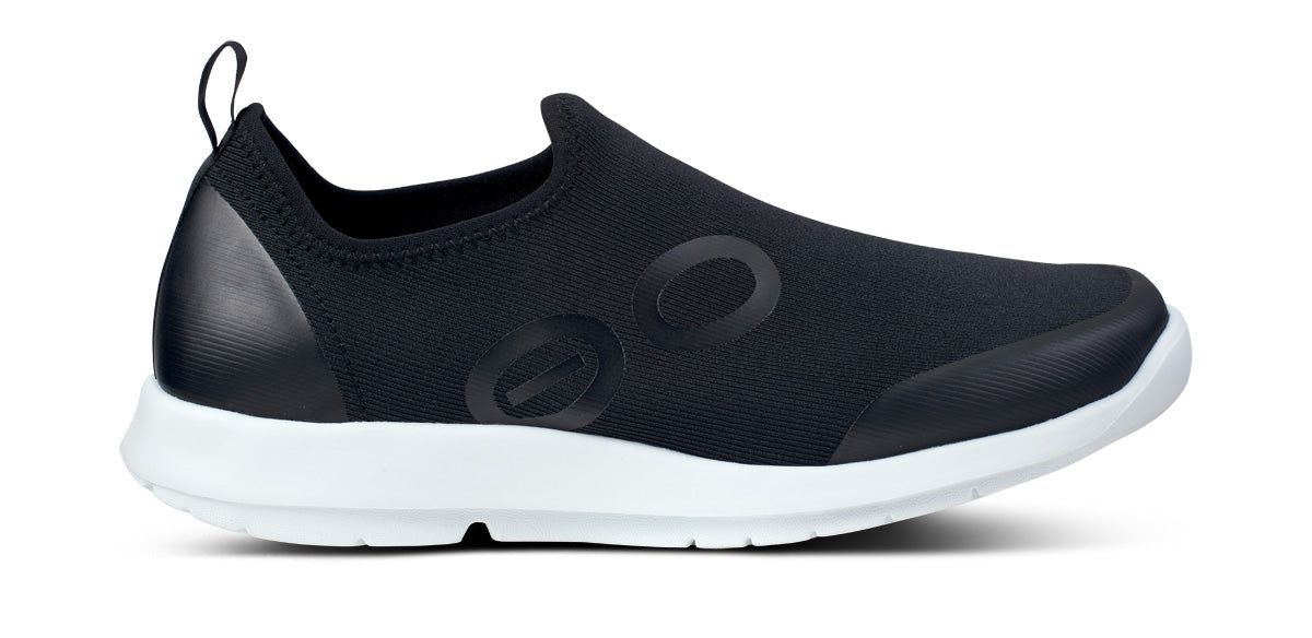 White / Black Oofos OOmg Sport Low Shoe | 47YSBEQFG