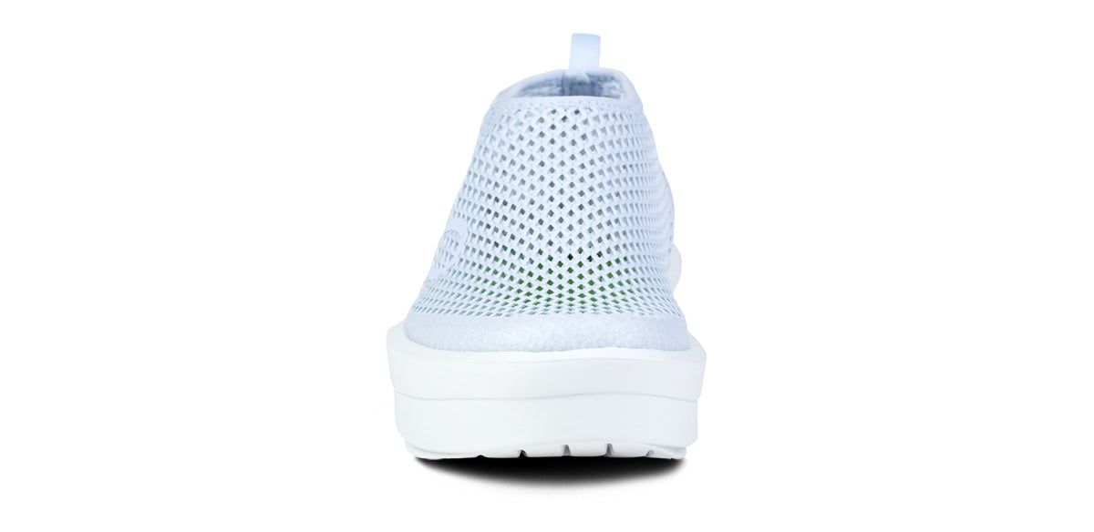 White / Purple Oofos OOmega Chukka Shoe | 71LCGUMPD
