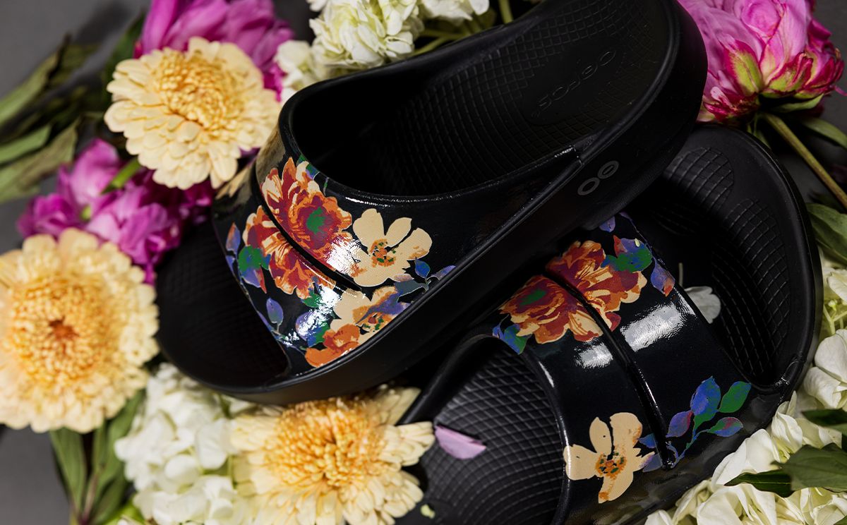 Wild Flora Oofos OOahh Limited Slide Sandal | 63VRYOENQ